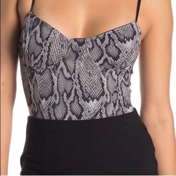 AFRM snakeskin print body suit Size XS - Picture 1 of 9